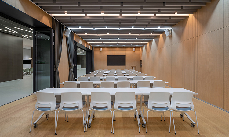 半開放式辦公會議室 半開放式辦公會議室